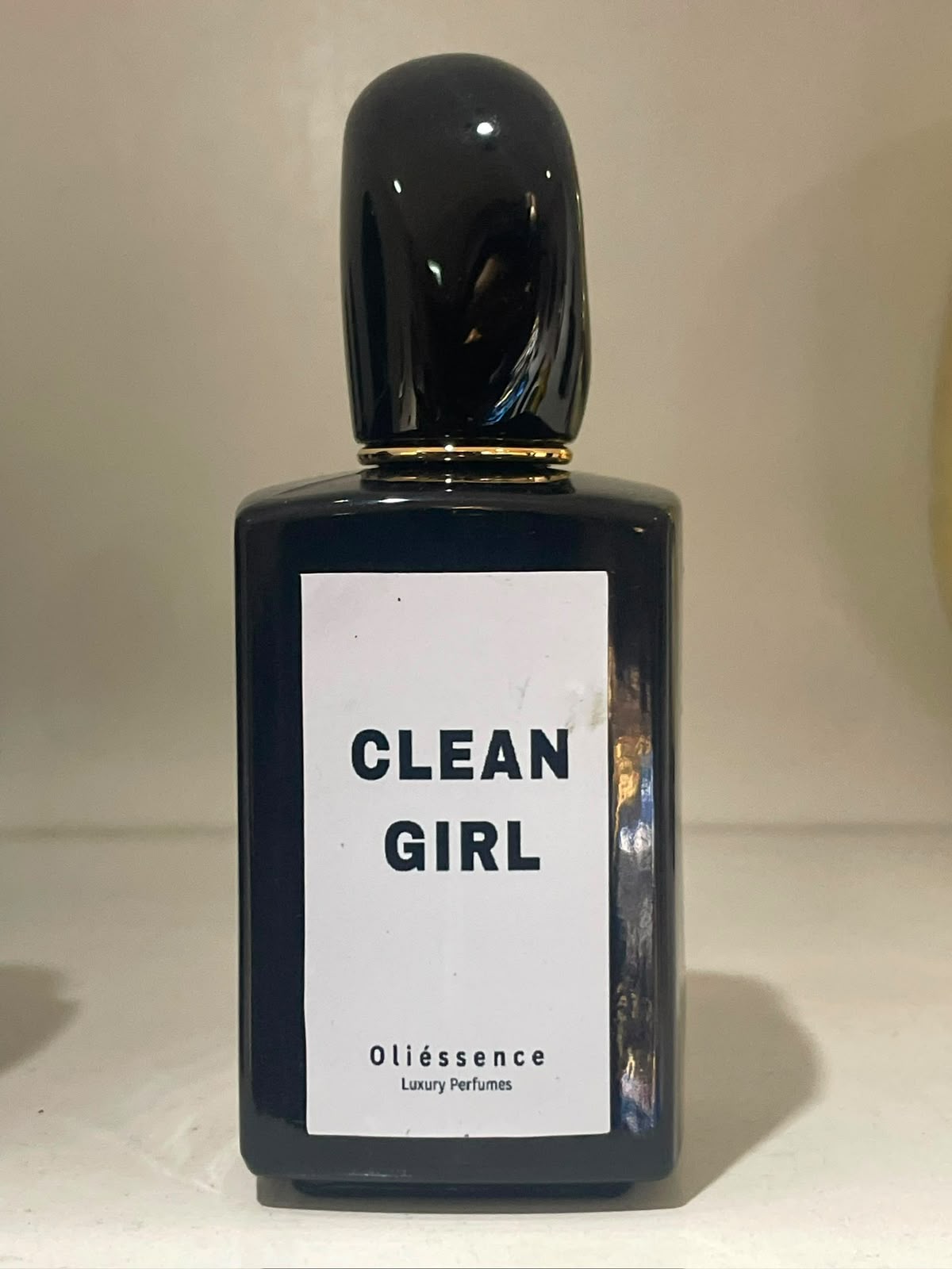 Flacon CLEAN GIRL d'OLIÉSSENCE